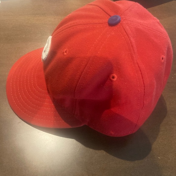 Philadelphia Phillies Ball Cap - Picture 2 of 11